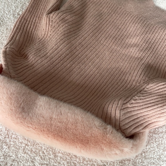 Pink collar sweater - Picture 5 of 6